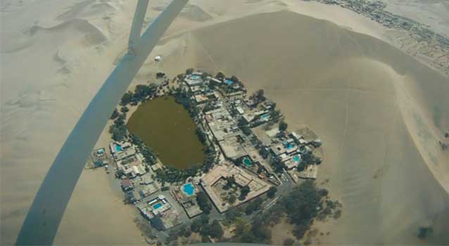 huacachina-sobrevuelo-pisco